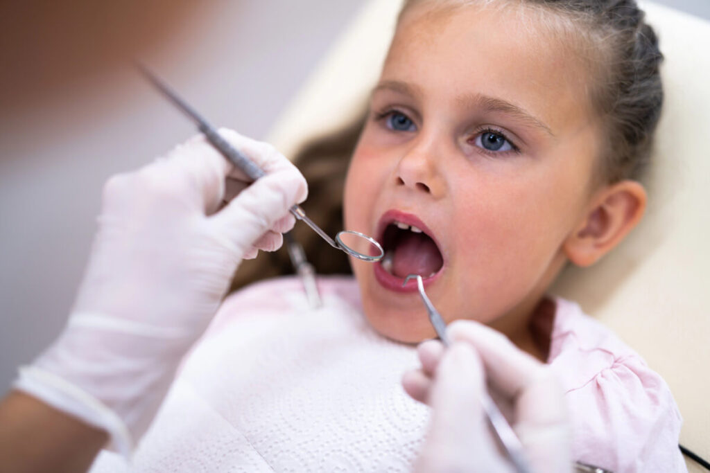 prima visita dal dentista del bambino